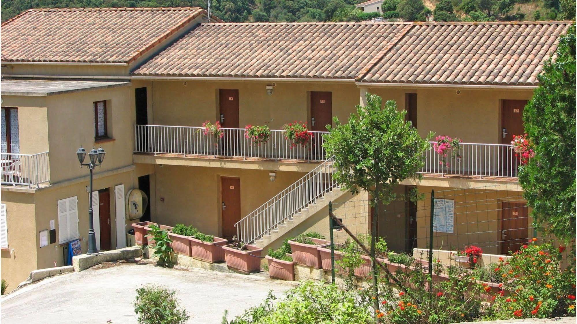 Hotel & Appartements Acqua Dolce Eccica-Suarella  Exterior photo